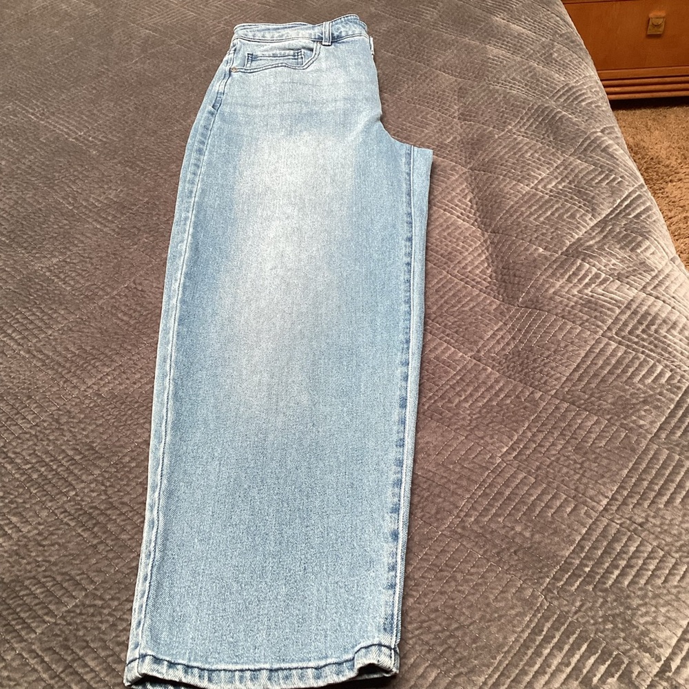 🔥 SALE 20% OFF-Style & Co vintage blue jeans vintage straight, size 10. 219